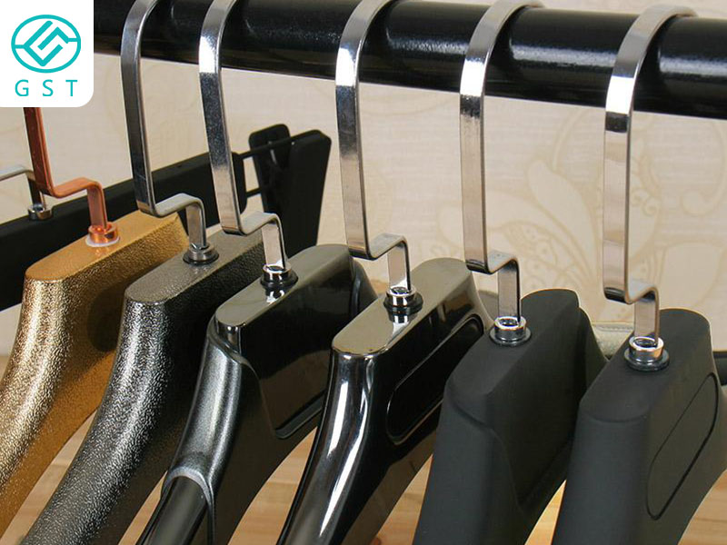 自动化装备-衣架自动插钩机