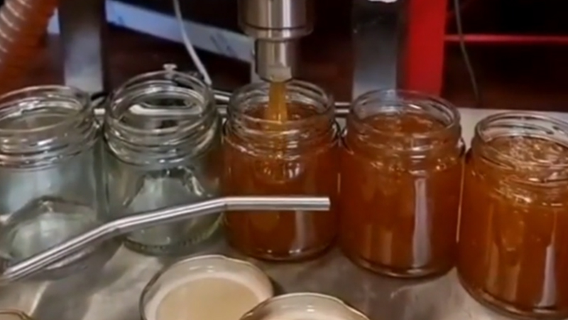 全自动定量包装机：：：高效准确的包装解决方案